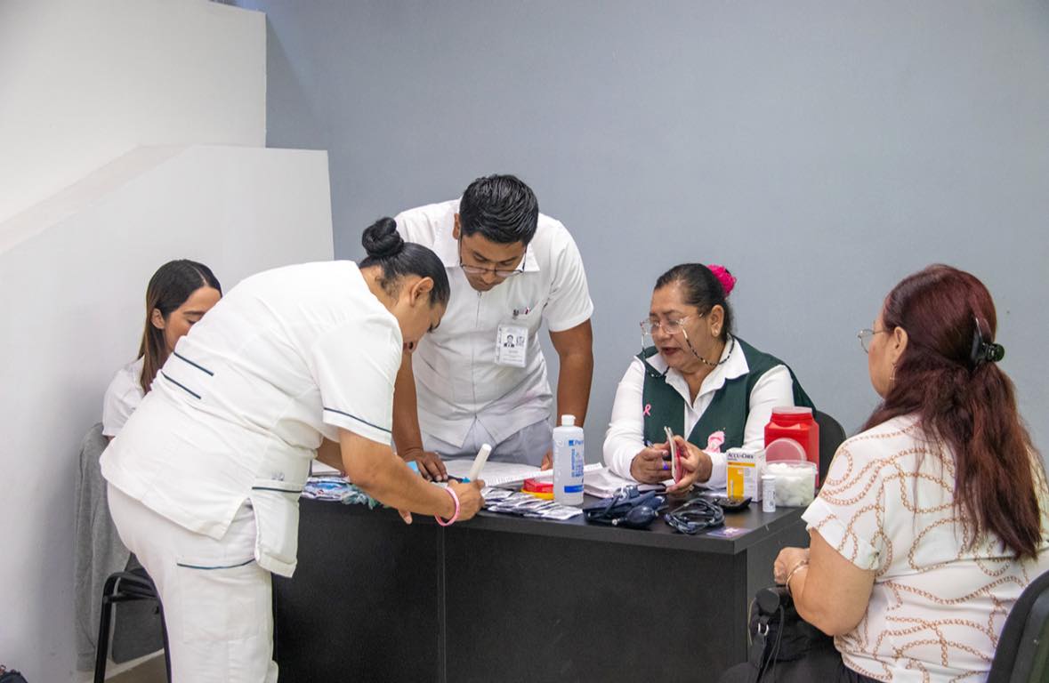 La UAT y el IMSS suman esfuerzos en la lucha contra el cáncer de mama y cervicouterino