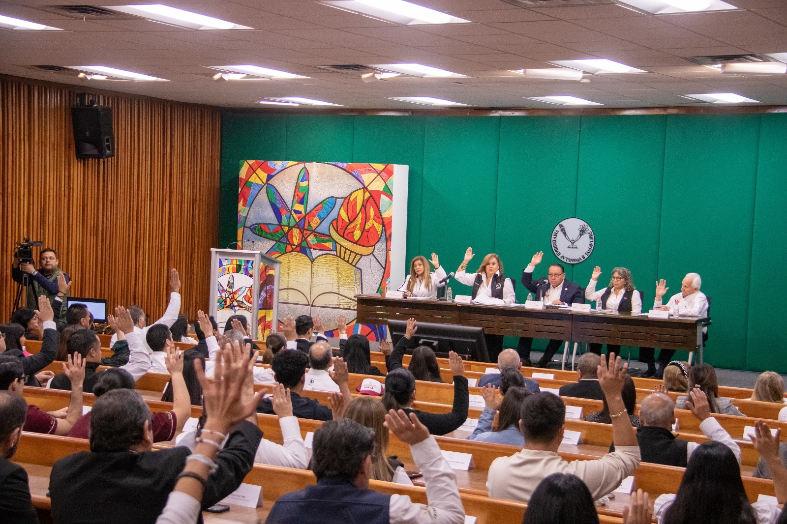 Asamblea de la UAT aprueba dos candidaturas para la Rectoría