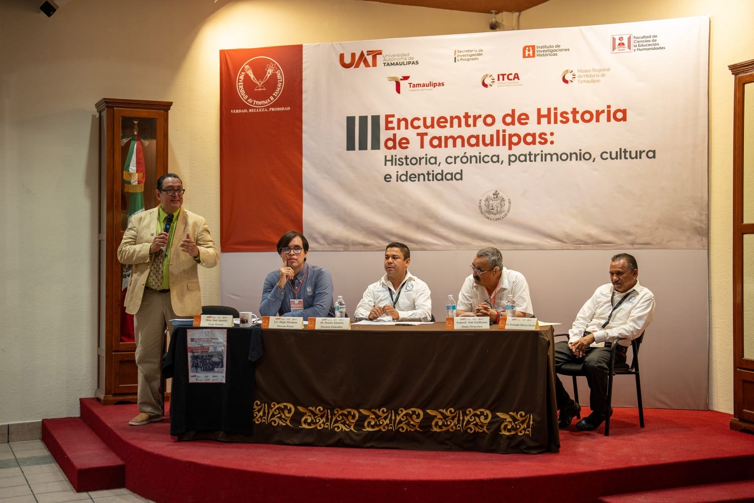 Realiza la UAT encuentro para la difusión de la historia deTamaulipas