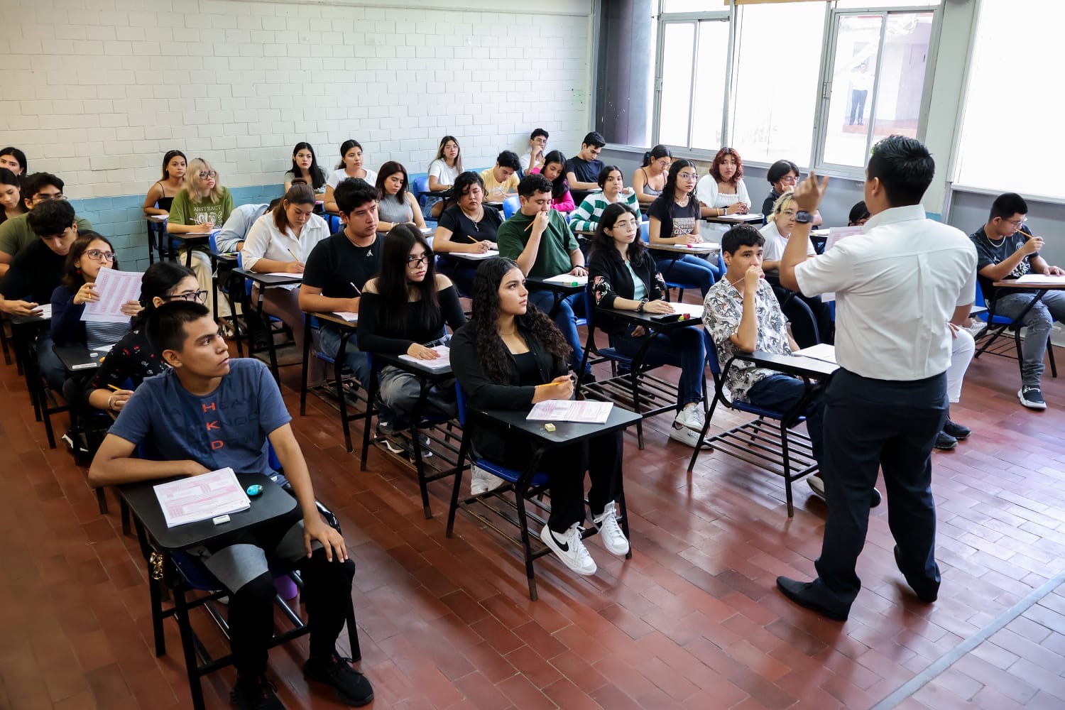 Concluye la UAT aplicación del examen CENEVAL de ingreso a licenciatura