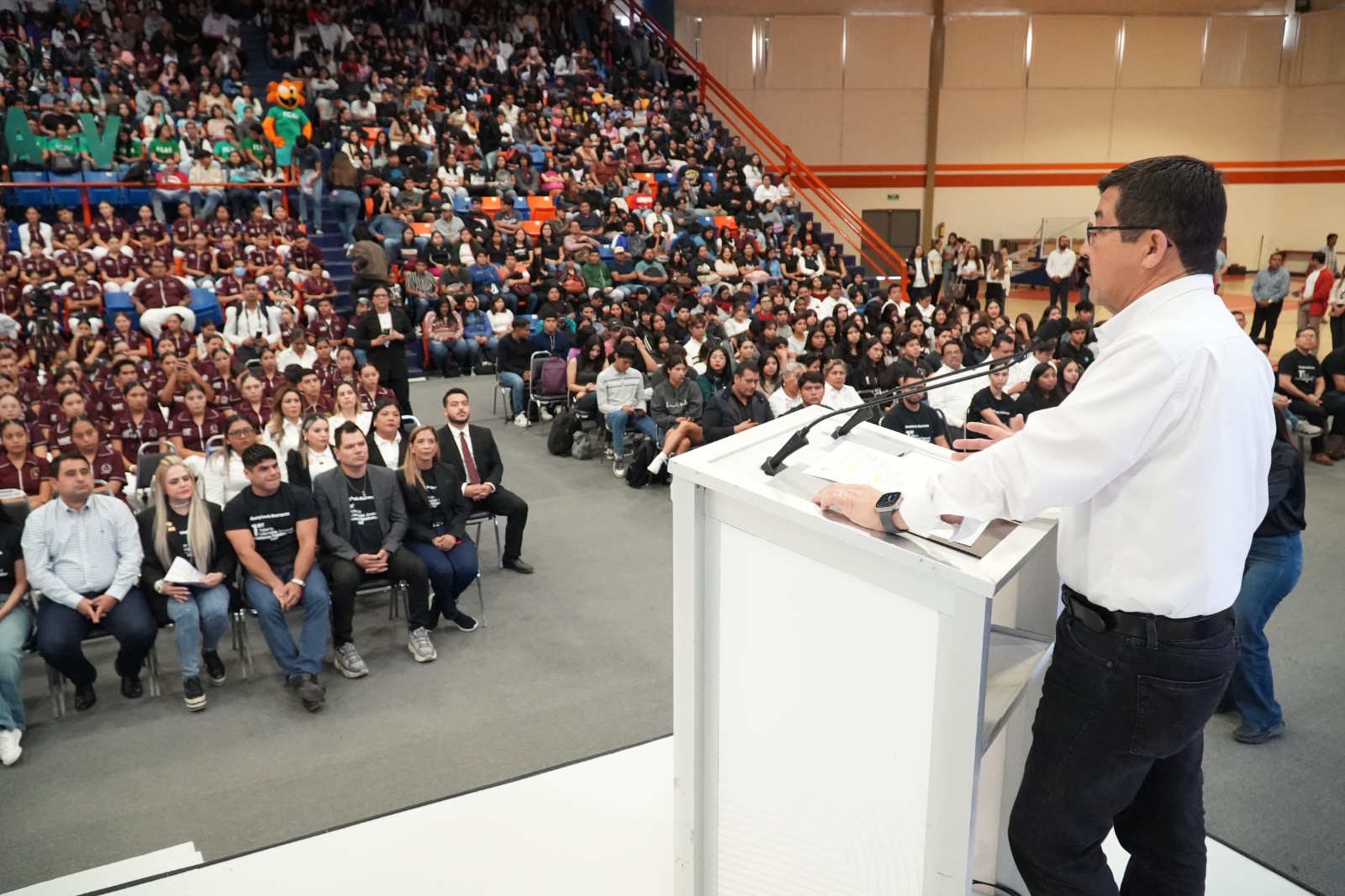 Queremos que nuestros estudiantes sean líderes con un profundo sentido humanista: Dámaso Anaya