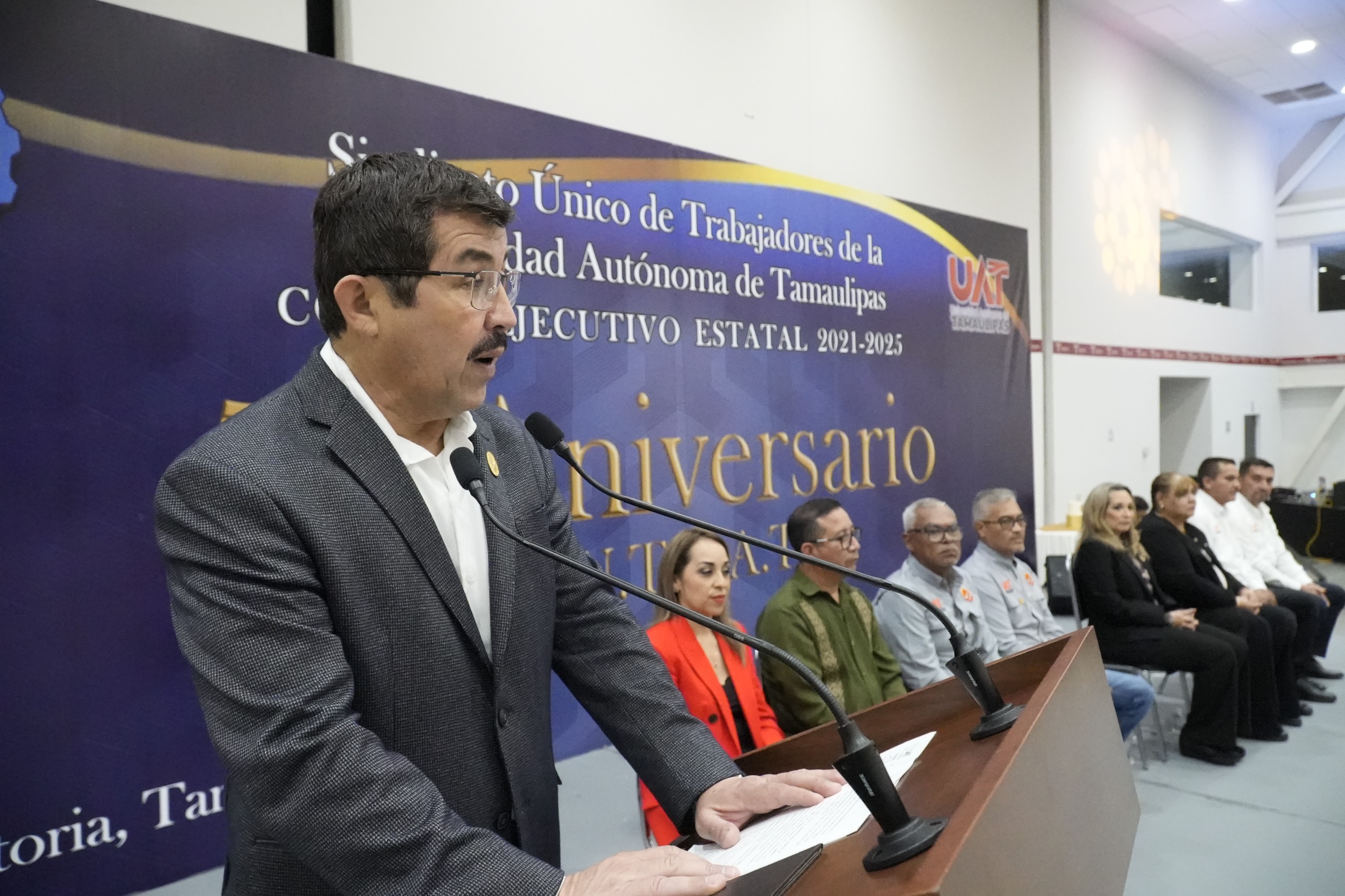 Celebra SUTUAT el 52 aniversario de su fundación 