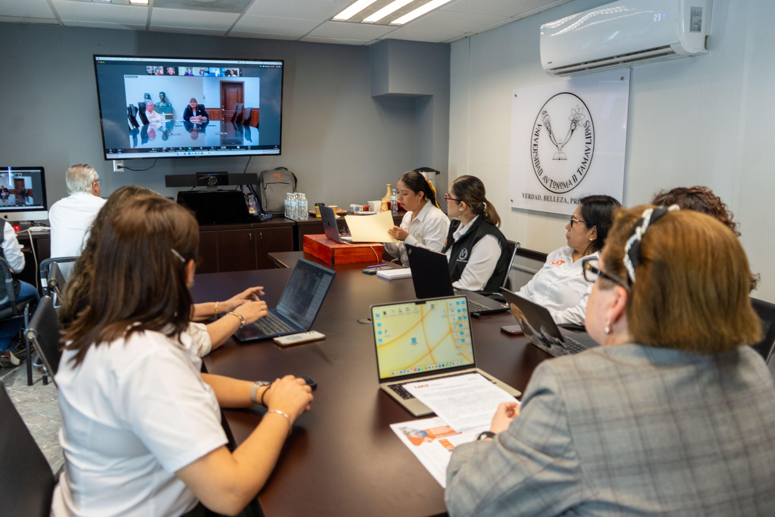 Impulsa la UAT formación docente con enfoque en valores sociales 