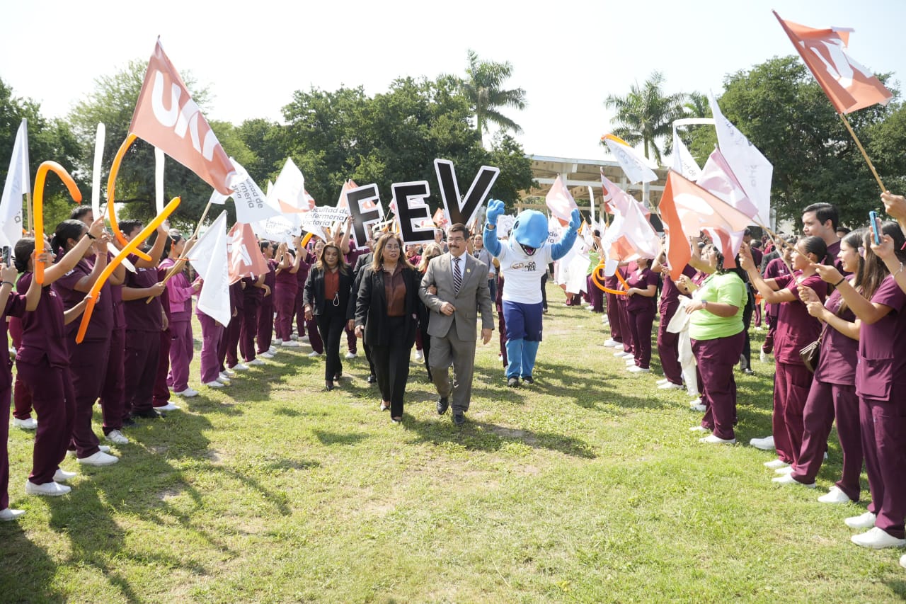Inaugura rector Congreso Internacional de la Facultad de Enfermería Victoria