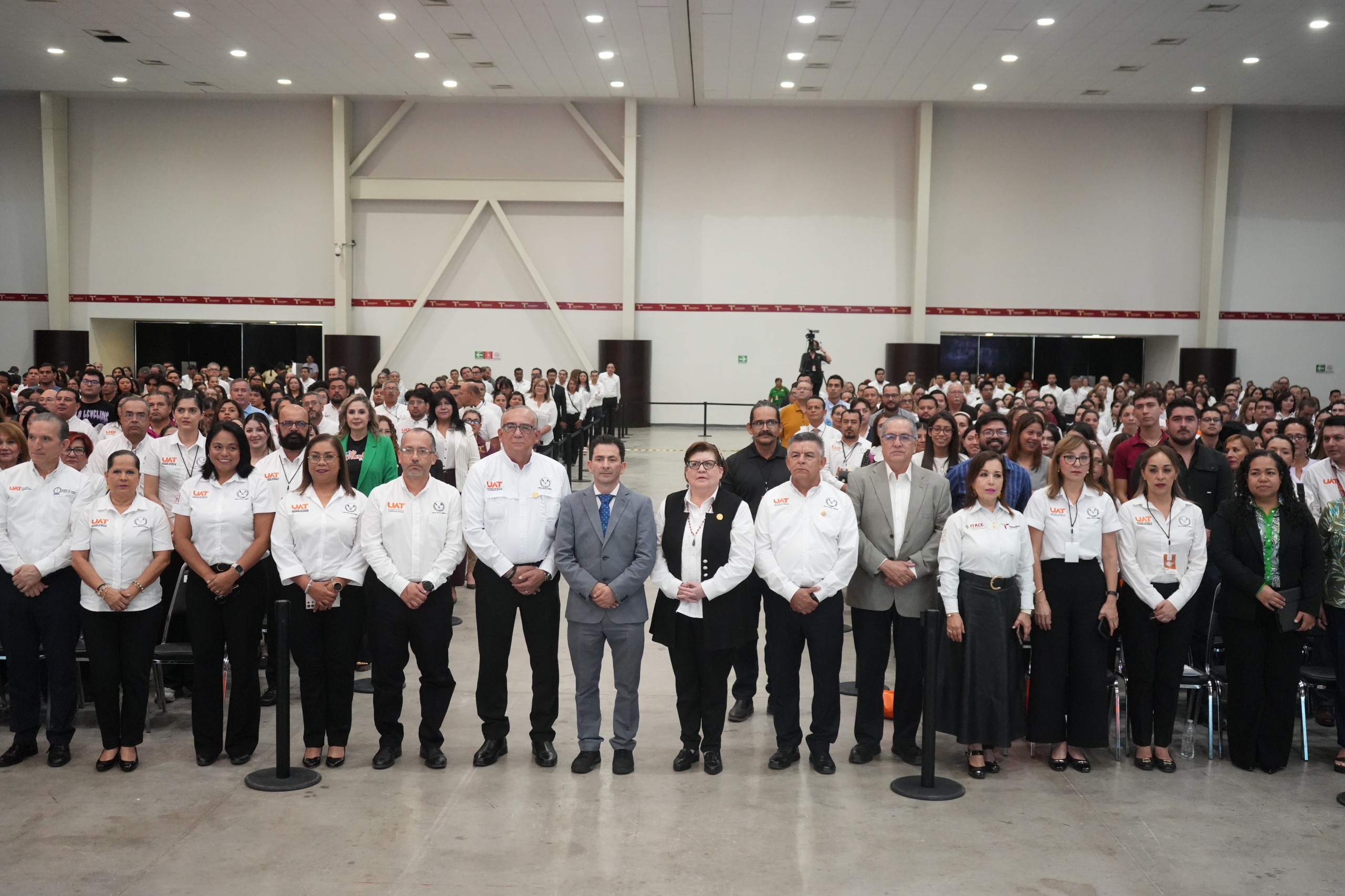 Suma la UAT iniciativas de docentes para impulsar la innovación educativa 