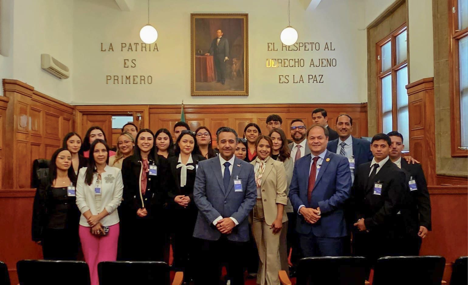 Estudiantes de la UAT fortalecen su formación en la SCJN y la Cámara de Diputados