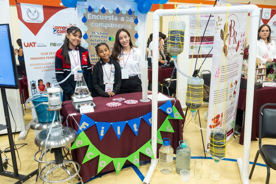 Con asesoría de la UAT alumnas de primaria crean filtro ecológico de agua